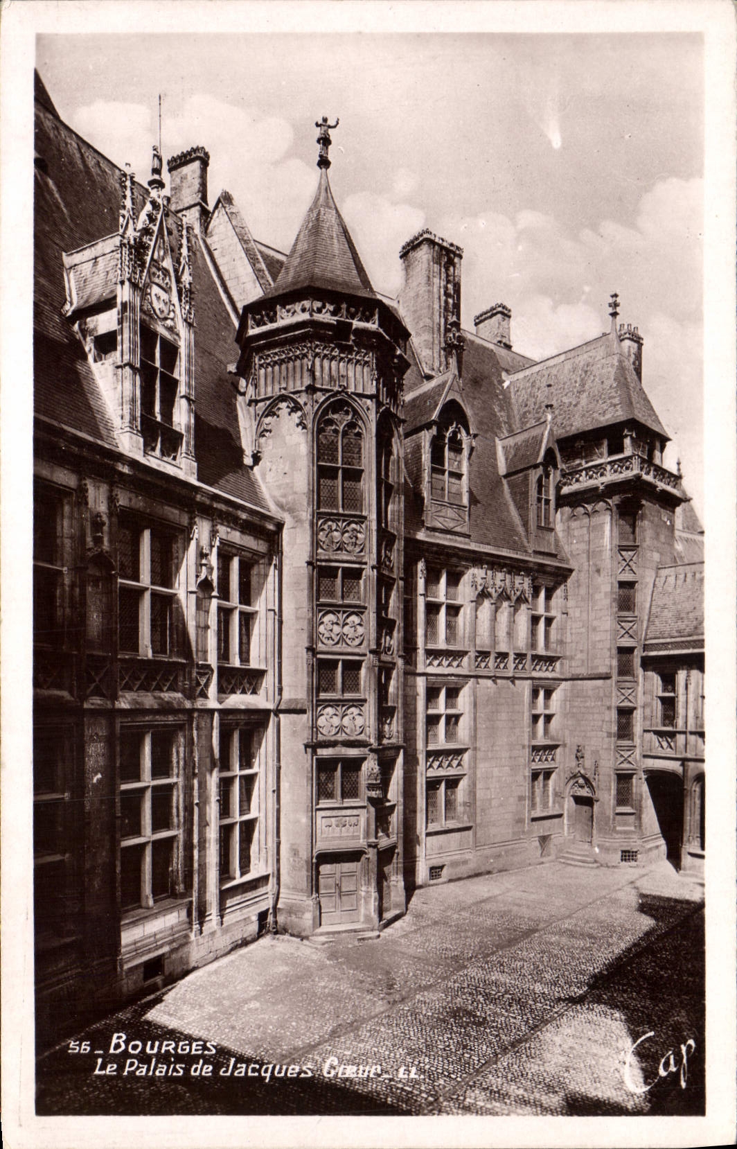 CPA Bourges Le Palais Jacques Coeur 