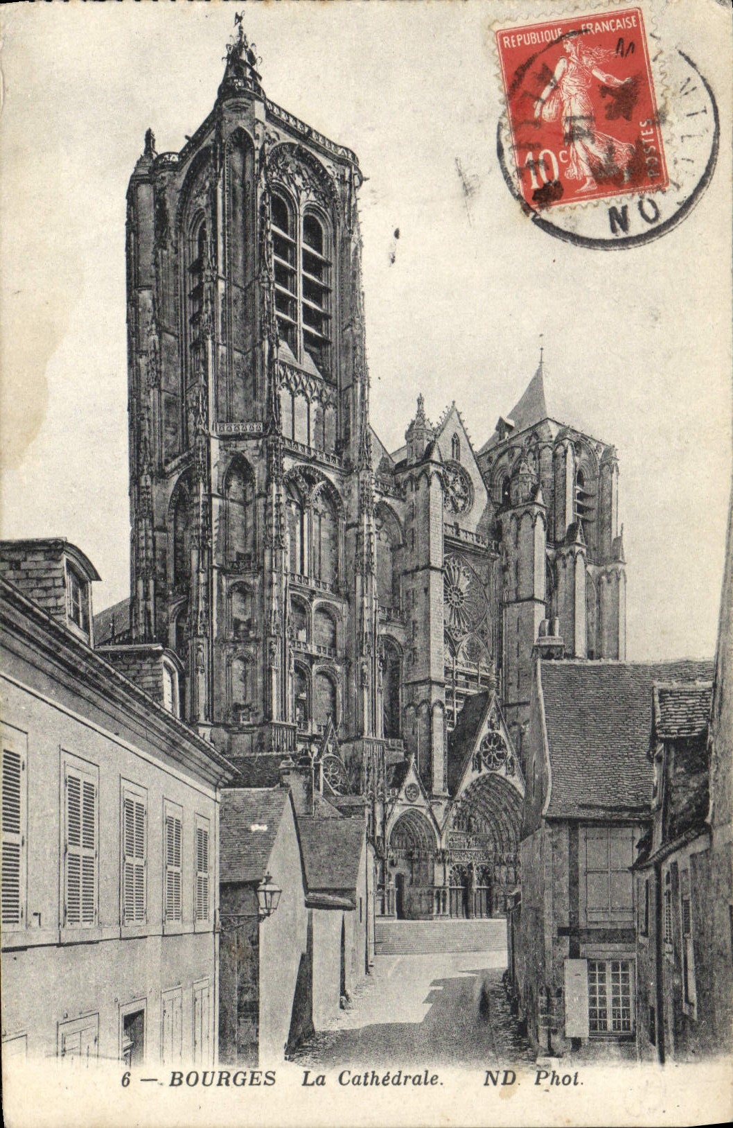 CPA Bourges La Cathedrale 