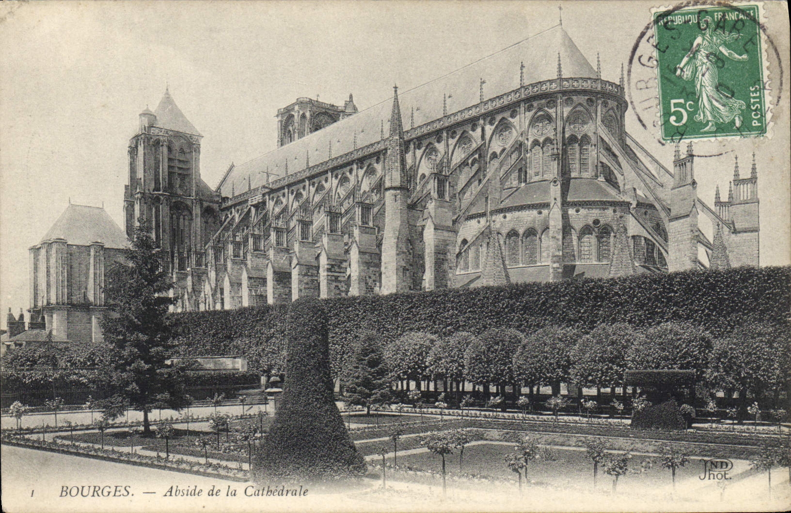 CPA Bourges Abside de la Cathedrale 