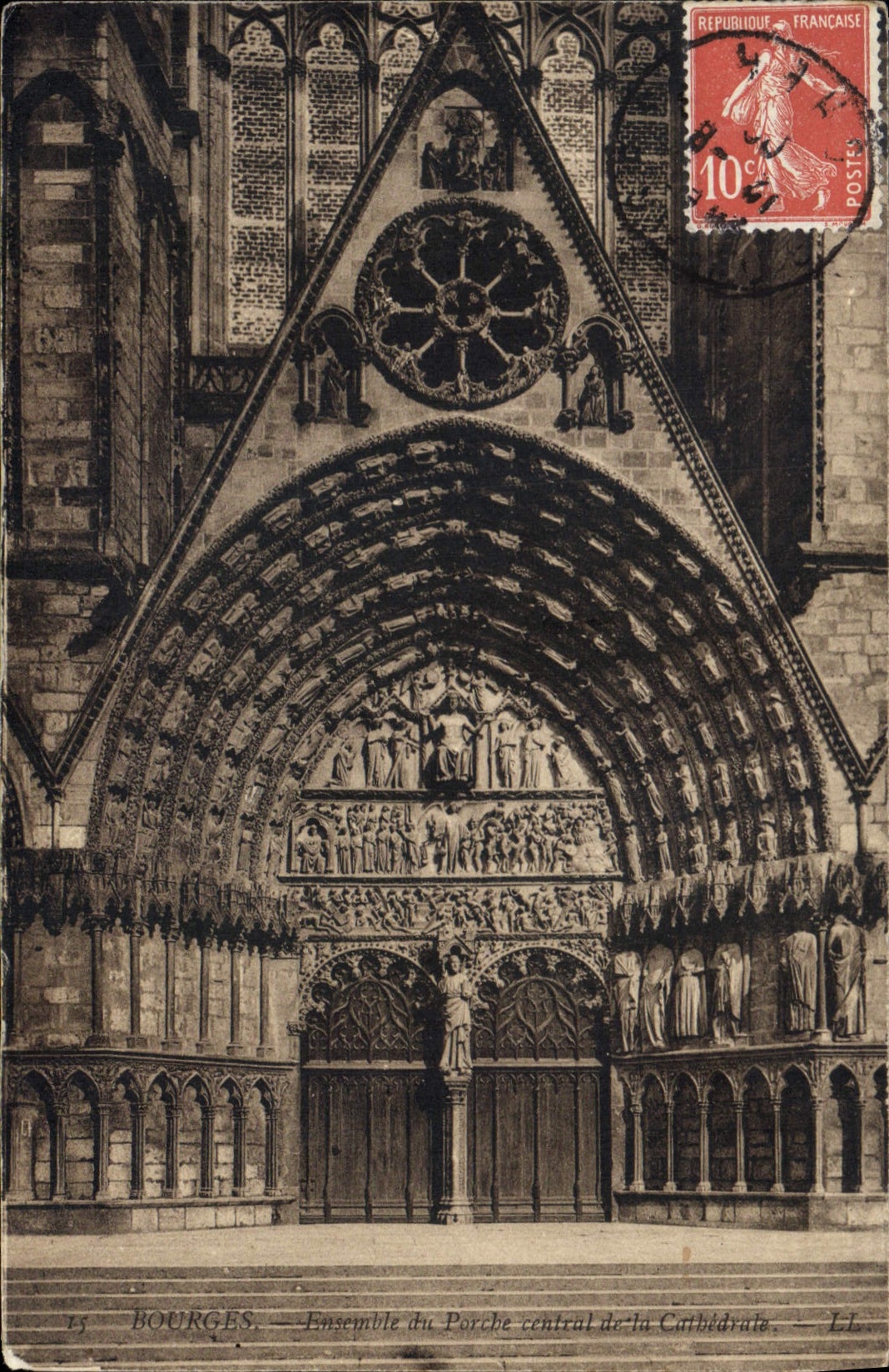 CPA Bourges Ensemble du Porche centrale de la cathedrale