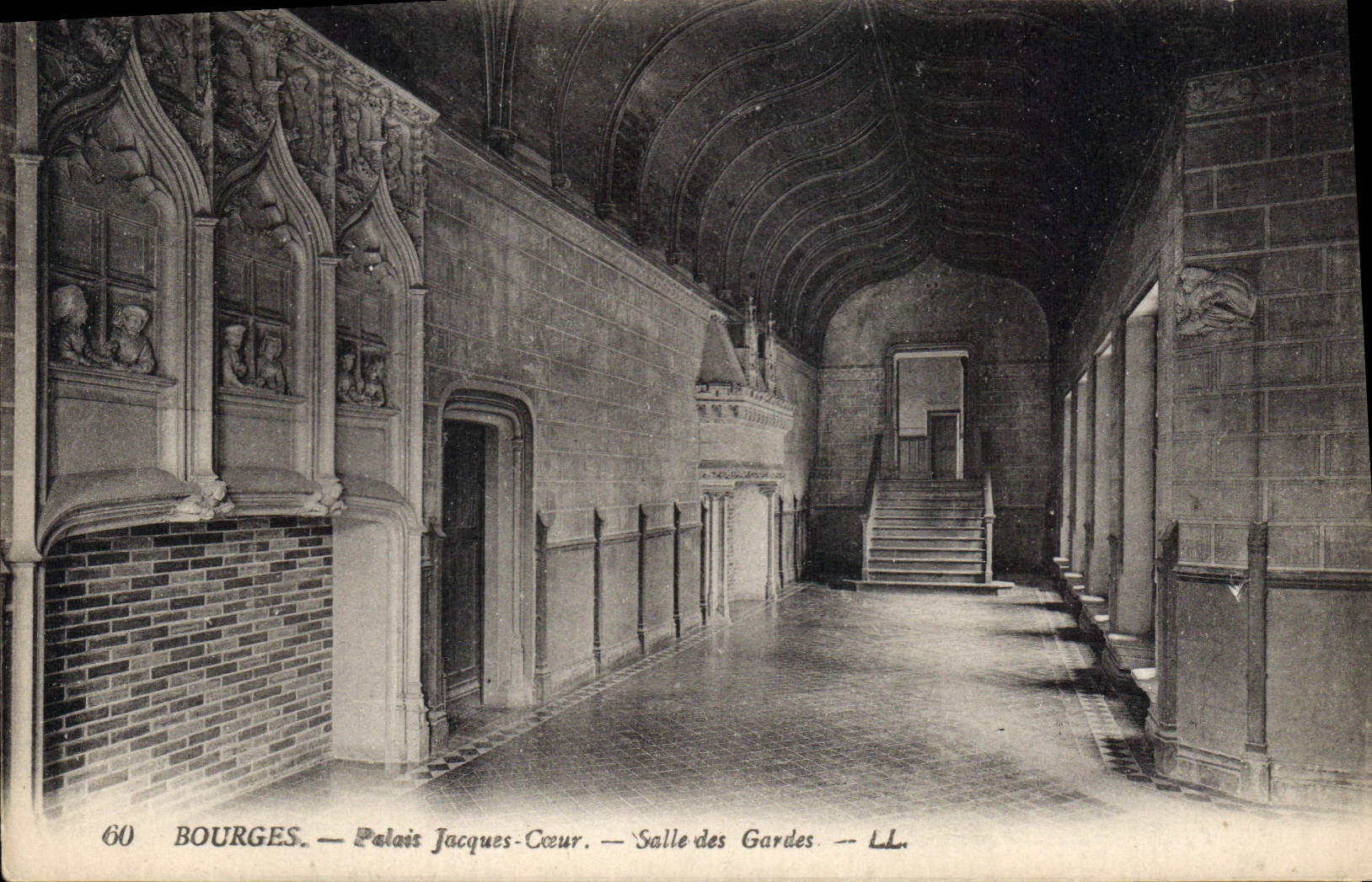 CPA Bourges Palais Jacques Coeur Salle des Gardes 