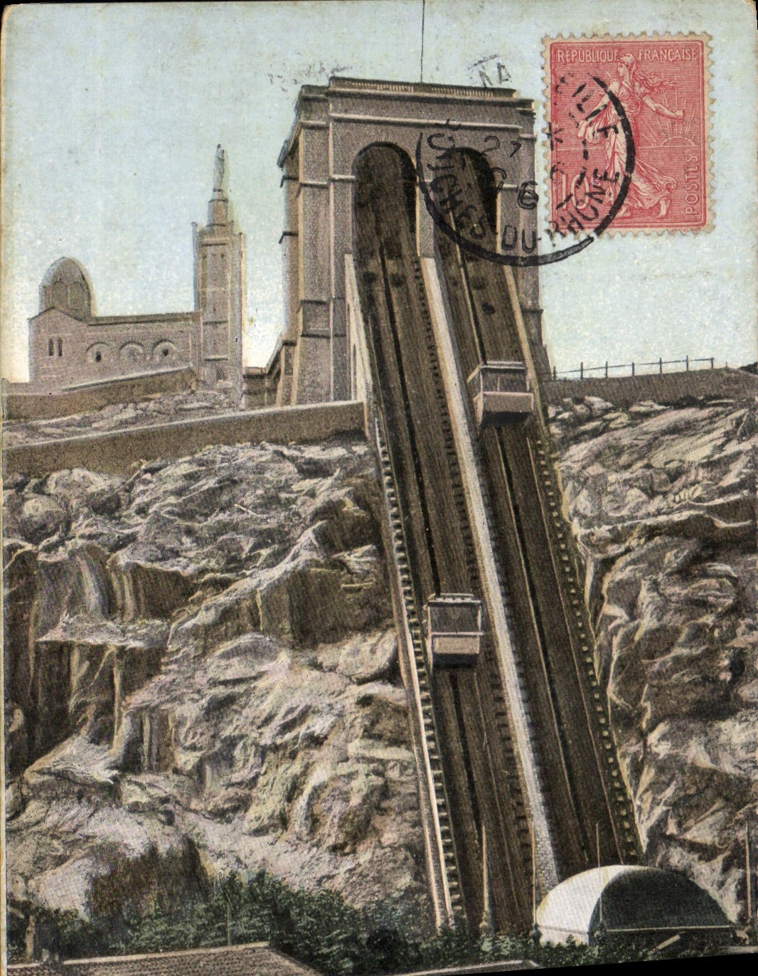 CPA Marseille Ascenseur et Notre Dame de la Garde 