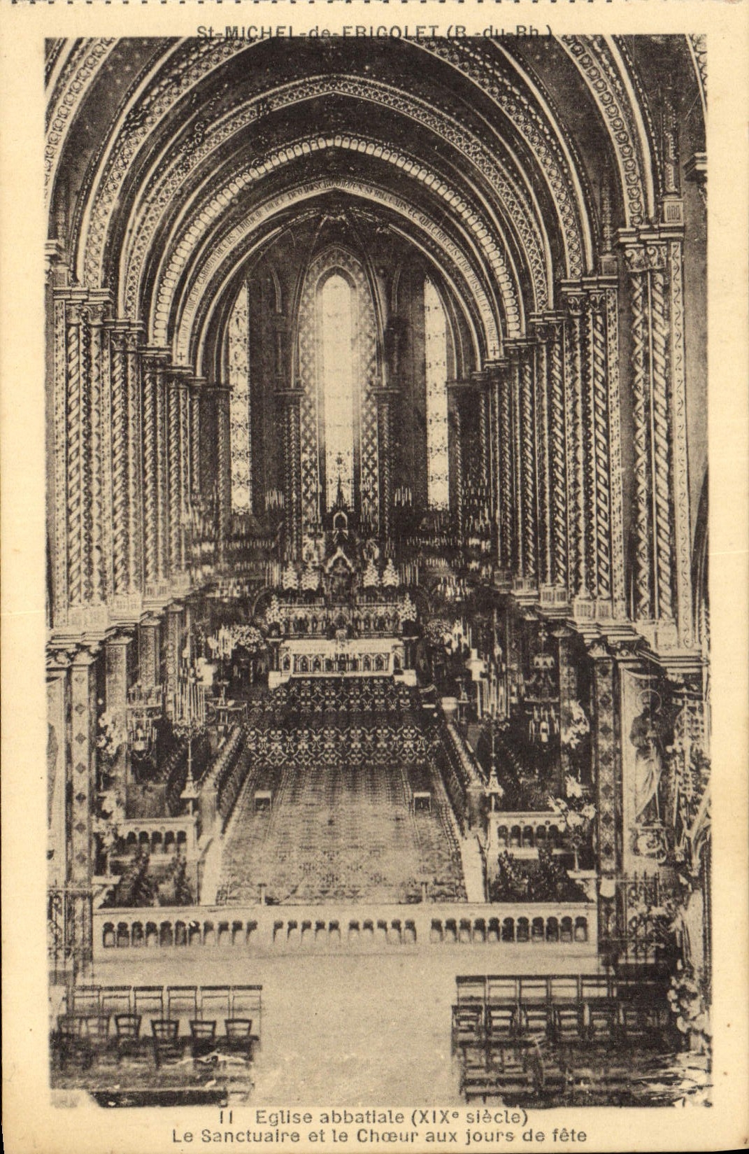 CPA St Michel de Frigolet B du Rh Eglise Abbatiale XIX siecle la Sanctuaire et le Choeur aux Jours d