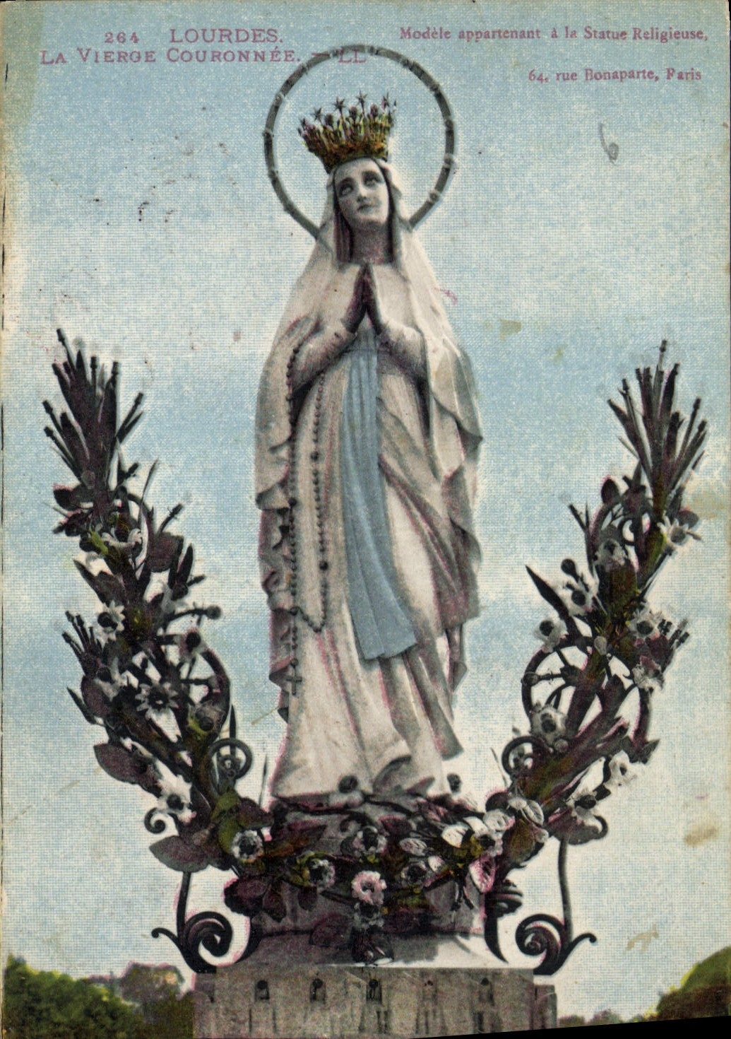 CPA Lourdes la Vierge Couronnee 