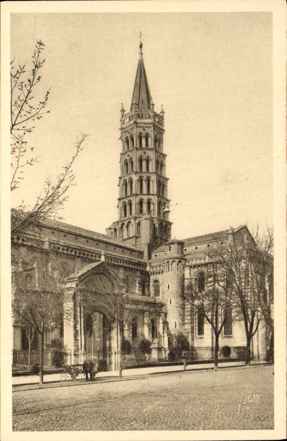 CPA Toulouse Haute Garonne Eglise Saint Sernin 