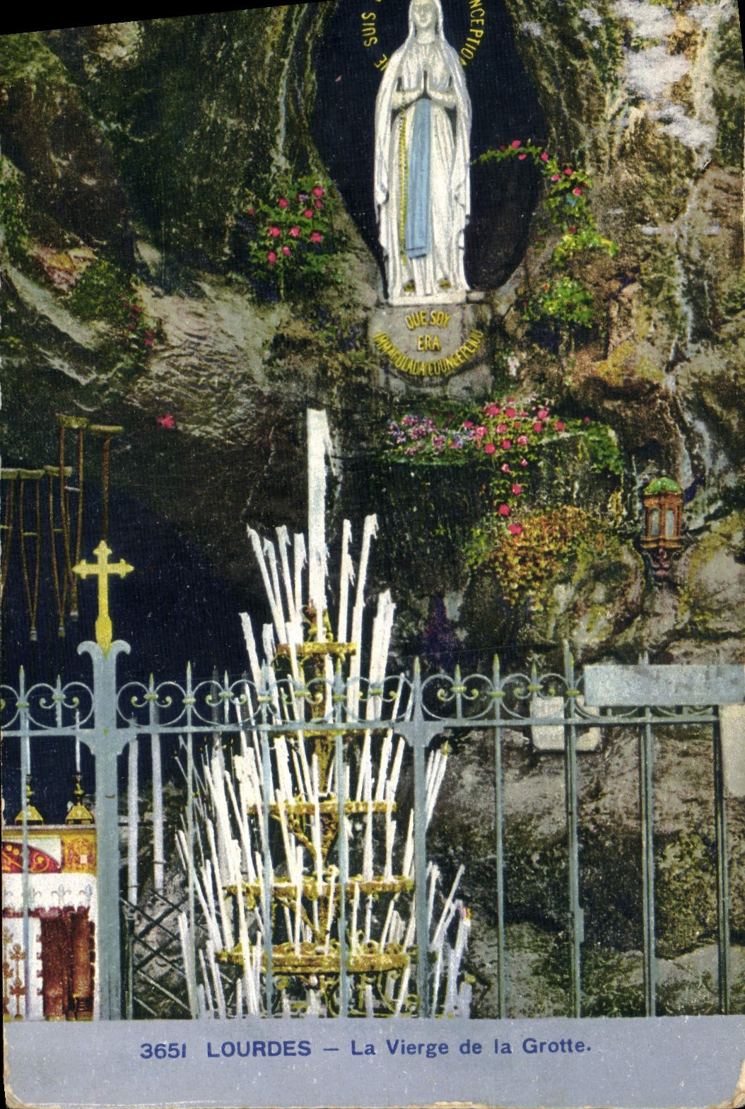 CPA Lourdes la Vierge de la Grotte 