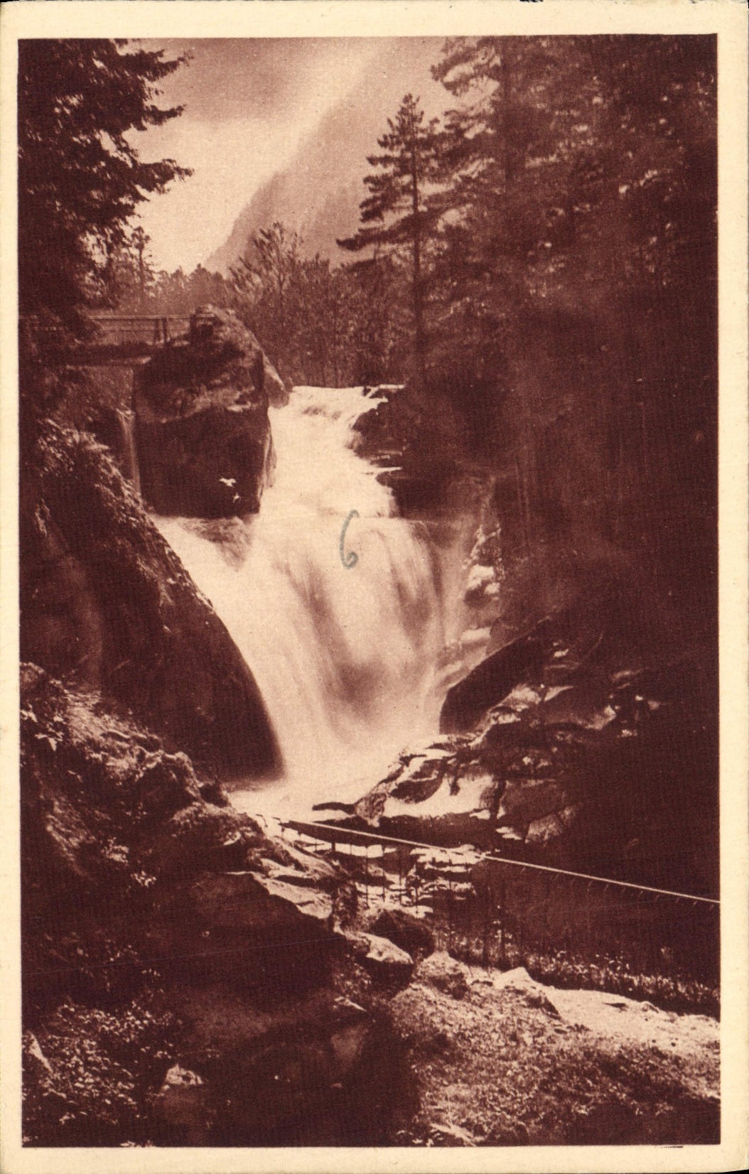 CPA Cauterets Cascade du Cerisey 