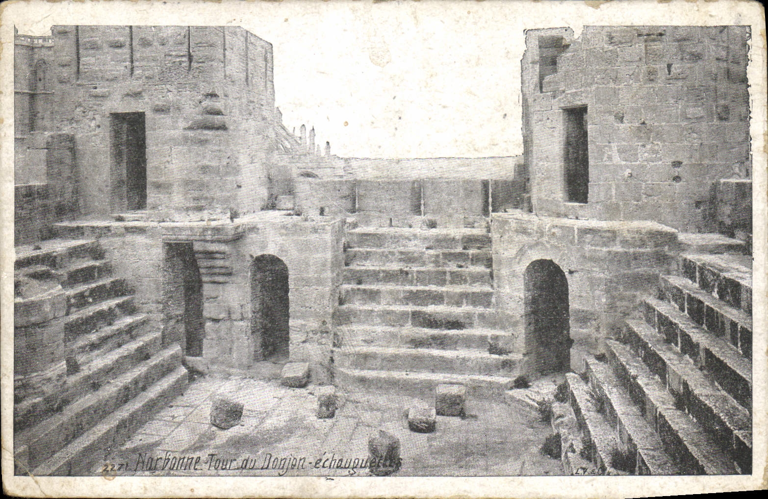 CPA Narbonne Tour Donjon 