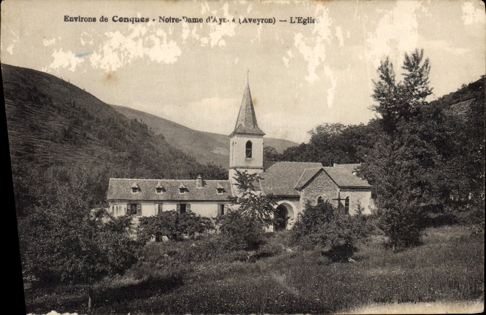 CPA Environs de Conques Notre Dame Aveyron l'Eglise