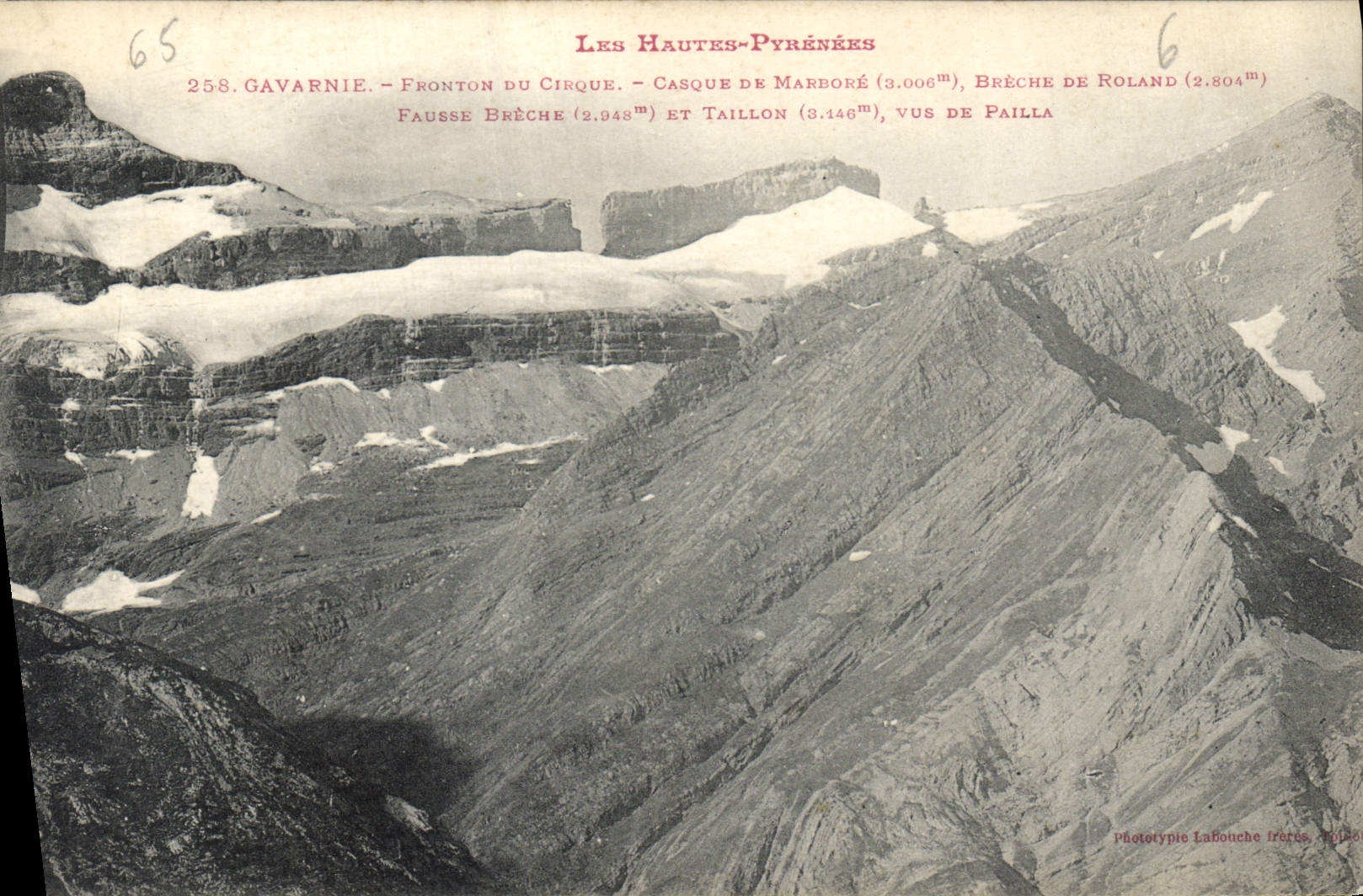 CPA Les Hautes Pyrenees Gavarnie fronton du Cirque Casque de Marbore Breche de Roland Fausse Breche 