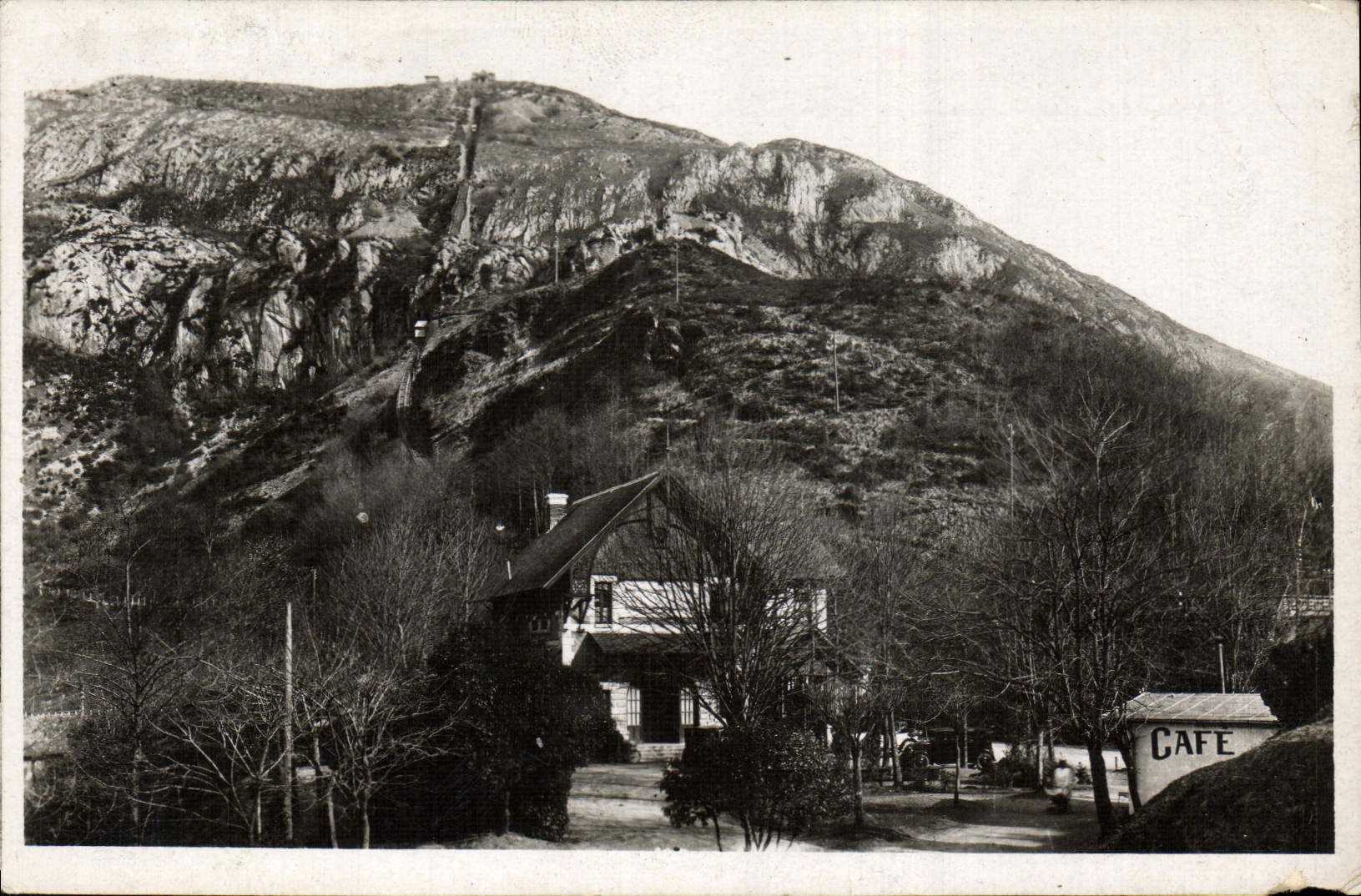CPA Lourdes Funiculaire du Pic du Jer Gare du Bas 