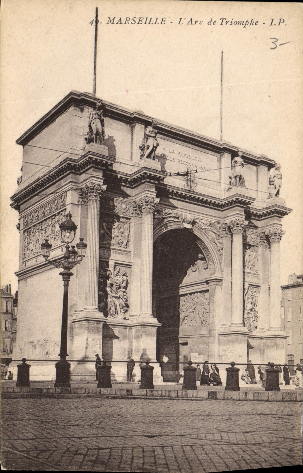 CPA Marseille l'Arc de Triomphe 