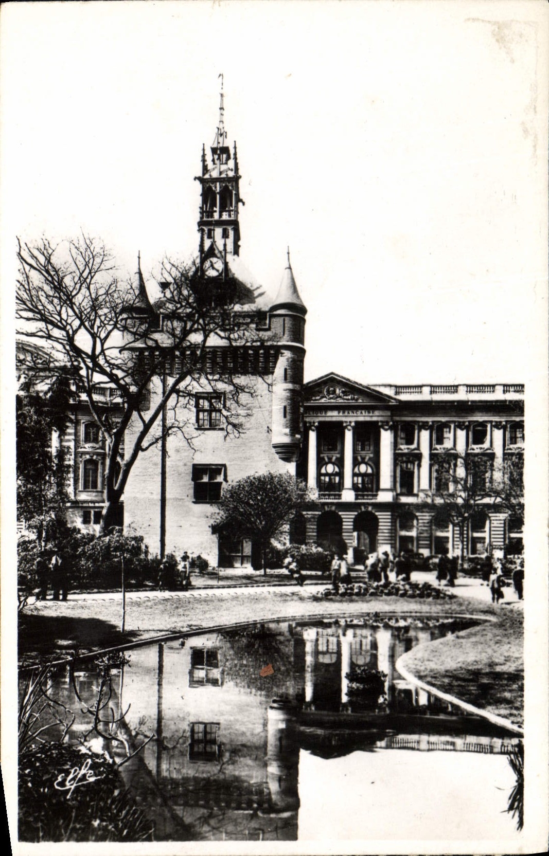 CPA Pyrenees Ocean Toulouse Square et Donjon du Capitole 