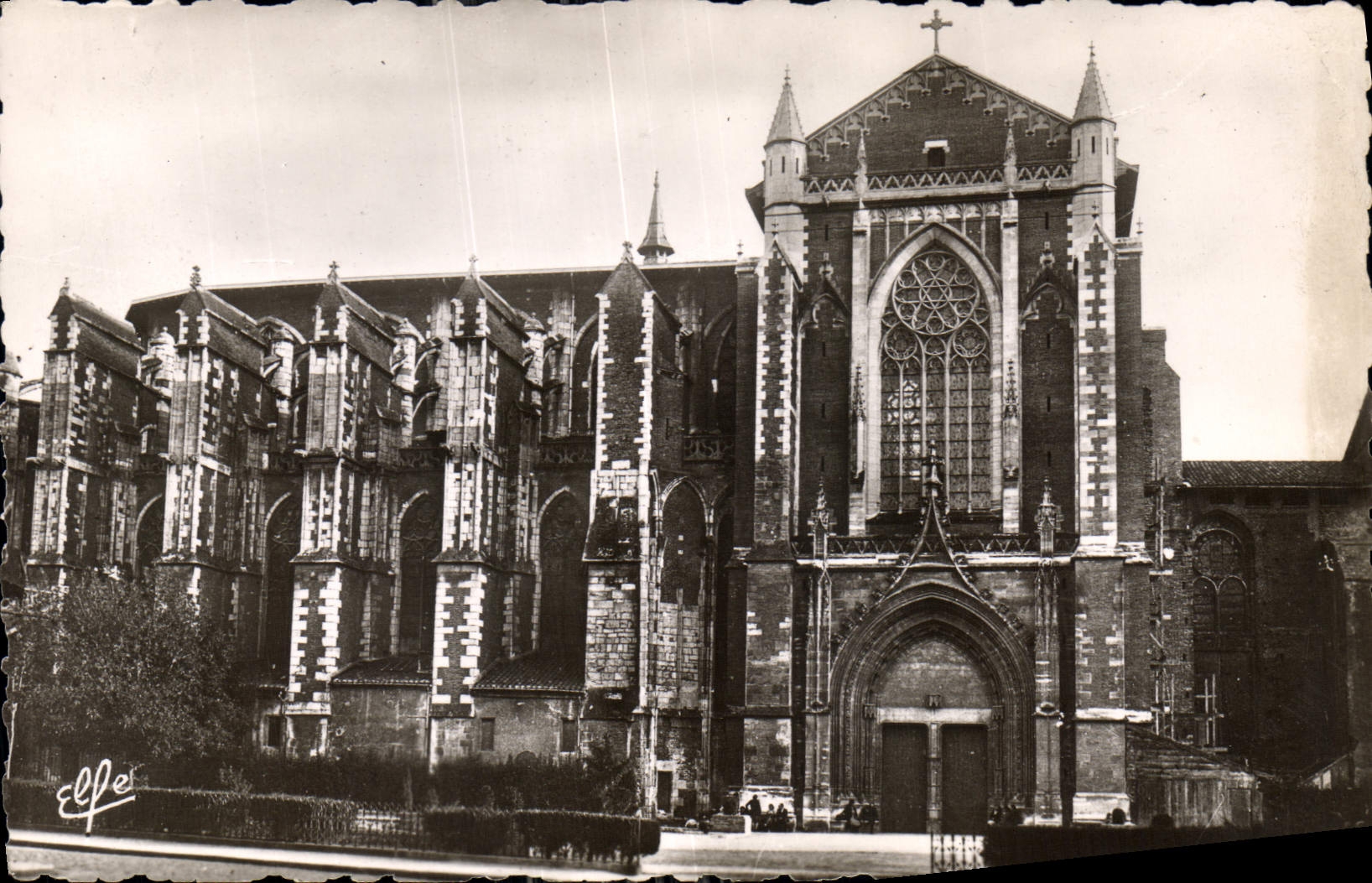 CPA L'Art toulousain Toulouse Cathedrale Saint Etienne Nef gothique et nouveau Square