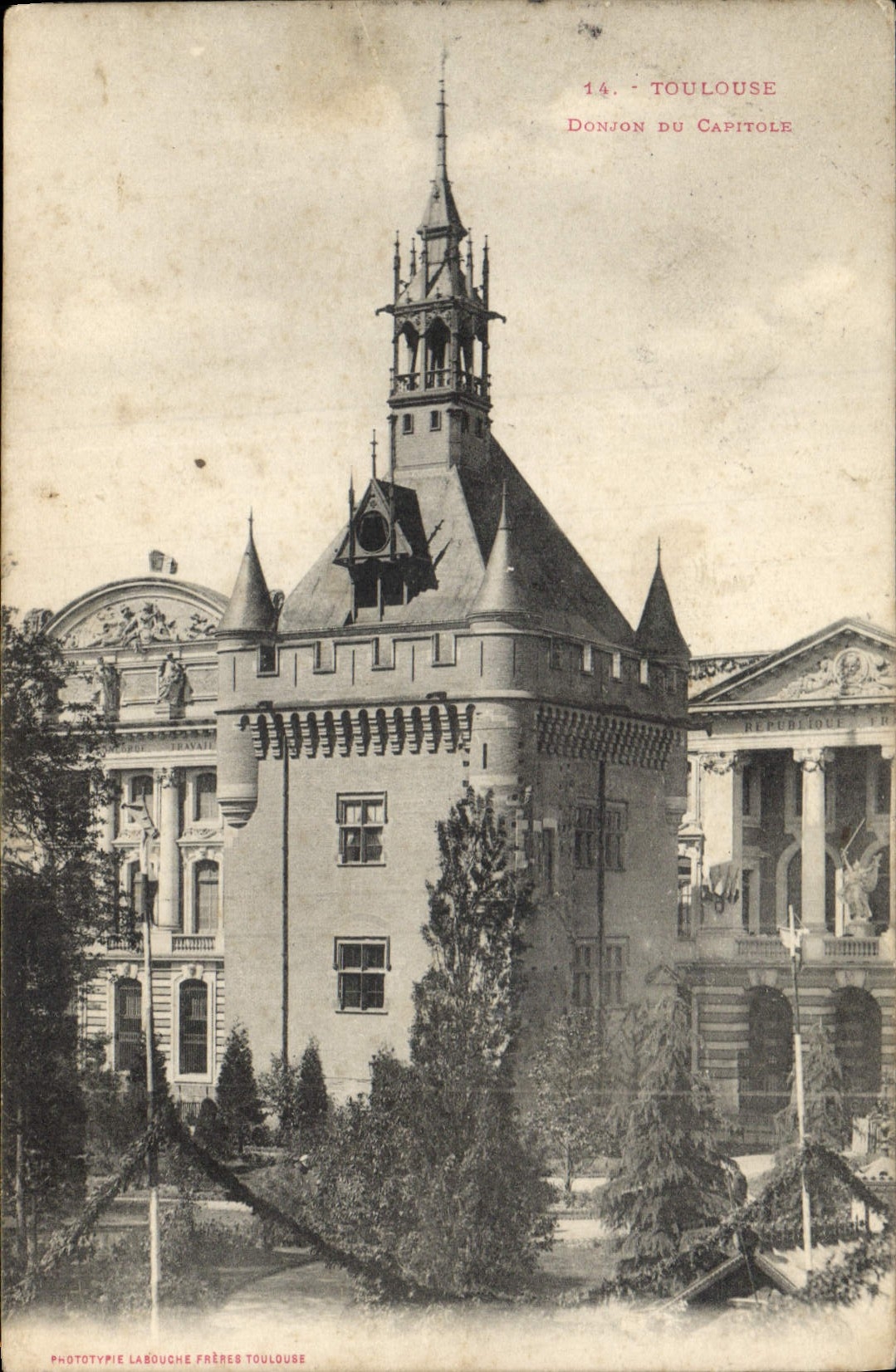 CPA Toulouse Donjon du Capitole 