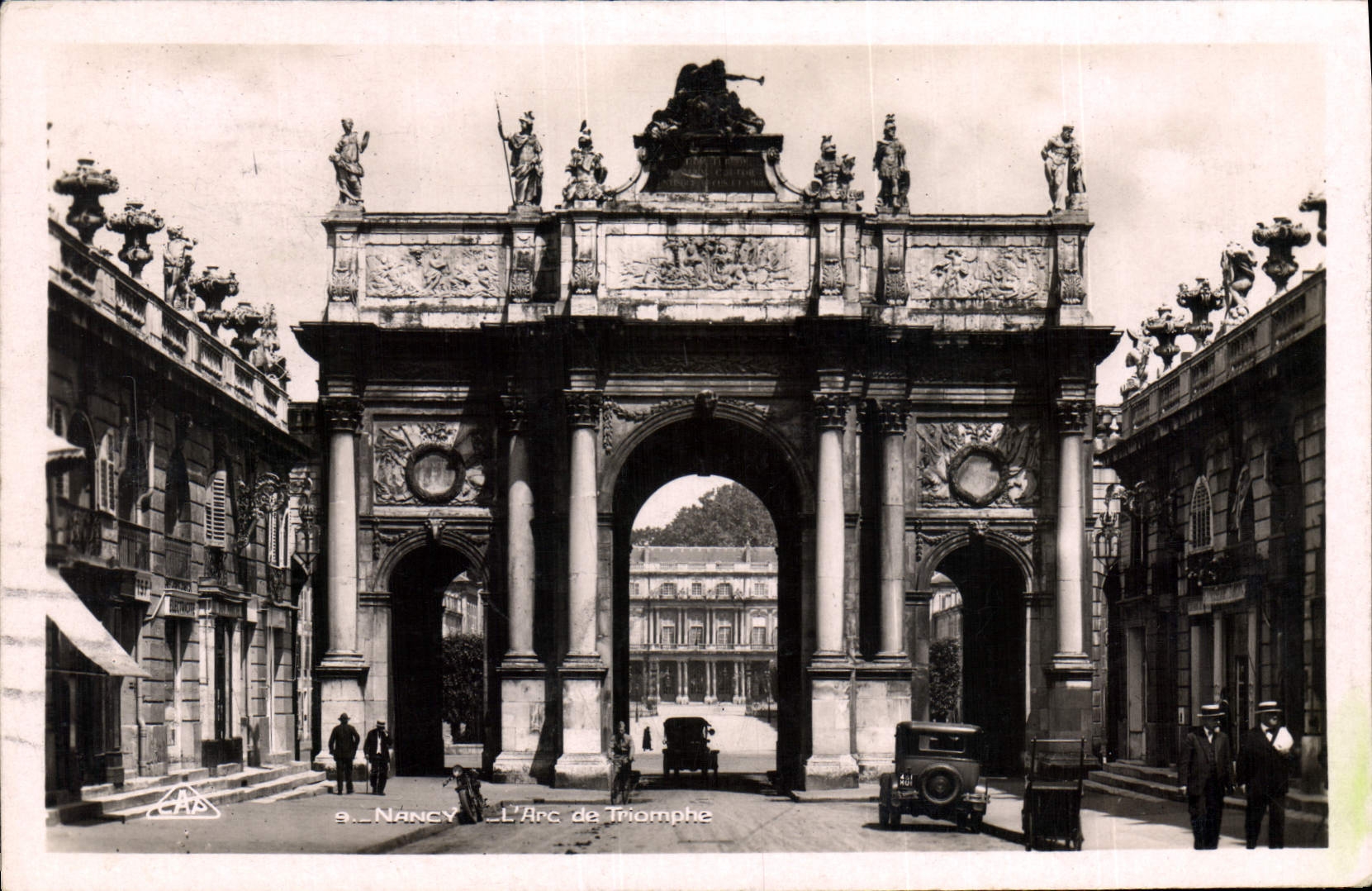 CPA Nancy L'Arc de Triomphe Automobile