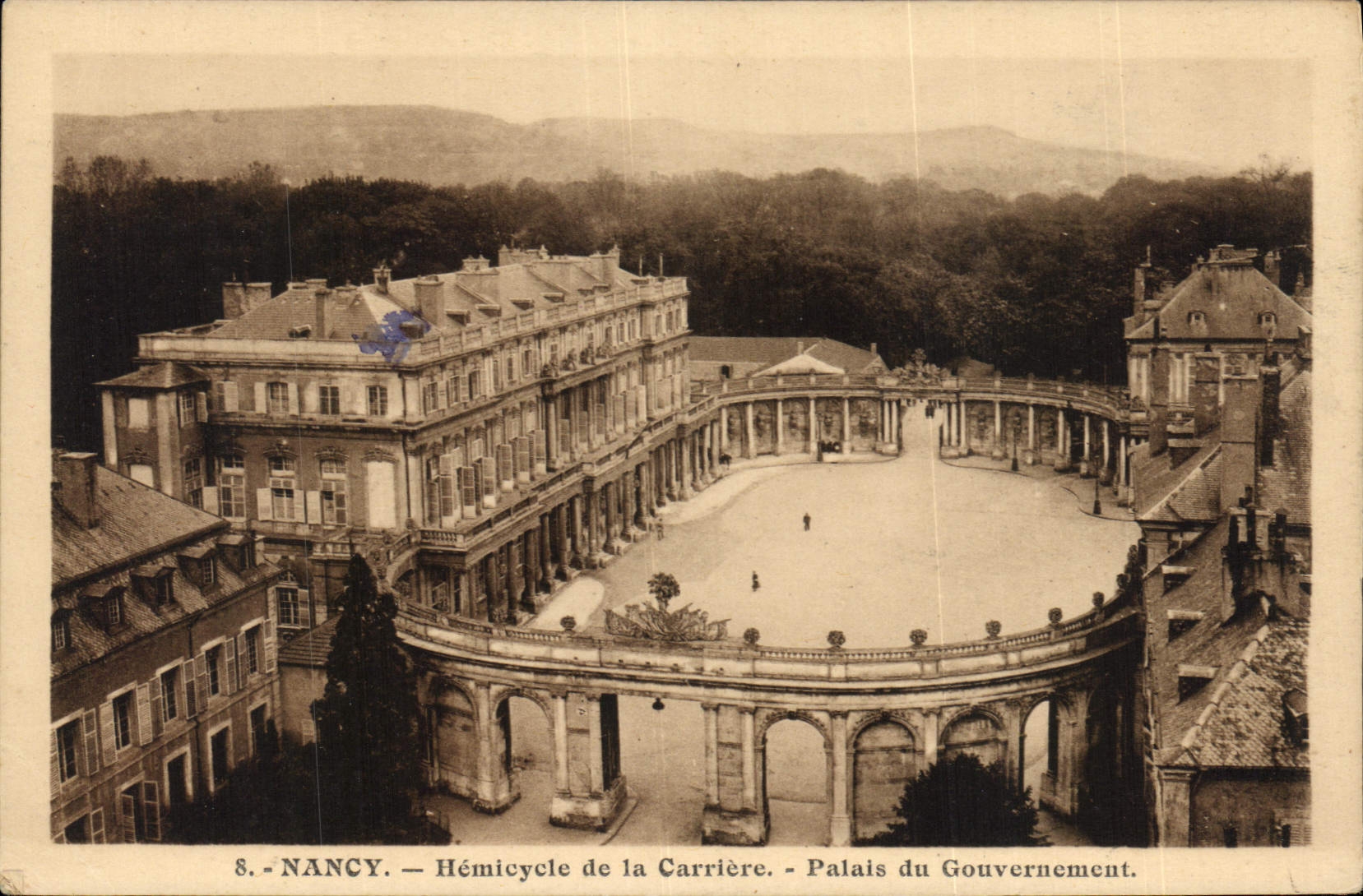 CPA Nancy Hemicycle de la Carriere Palais du Gouvernement 