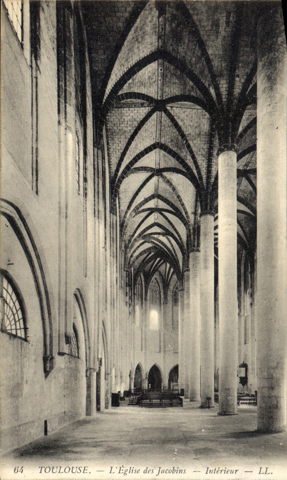 CPA Toulouse L'Eglise des Jacobins Interieur 