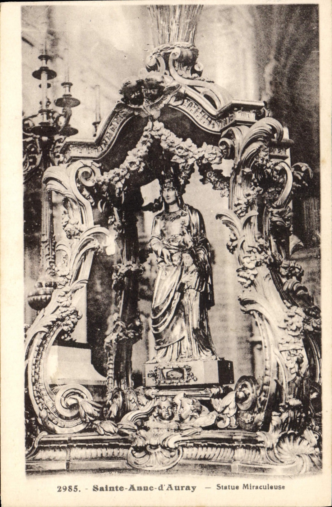 CPA Sainte Anne d'Auray Statue Miraculause