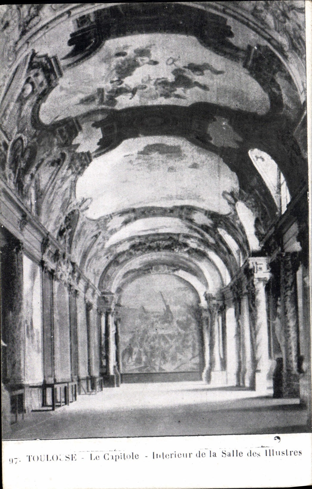 CPA Toulouse Se Le Capitole Interieure de la Salle des Illustres 