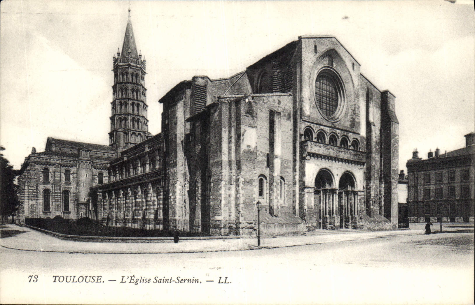 CPA Toulouse L'Eglise Saint Sernin 