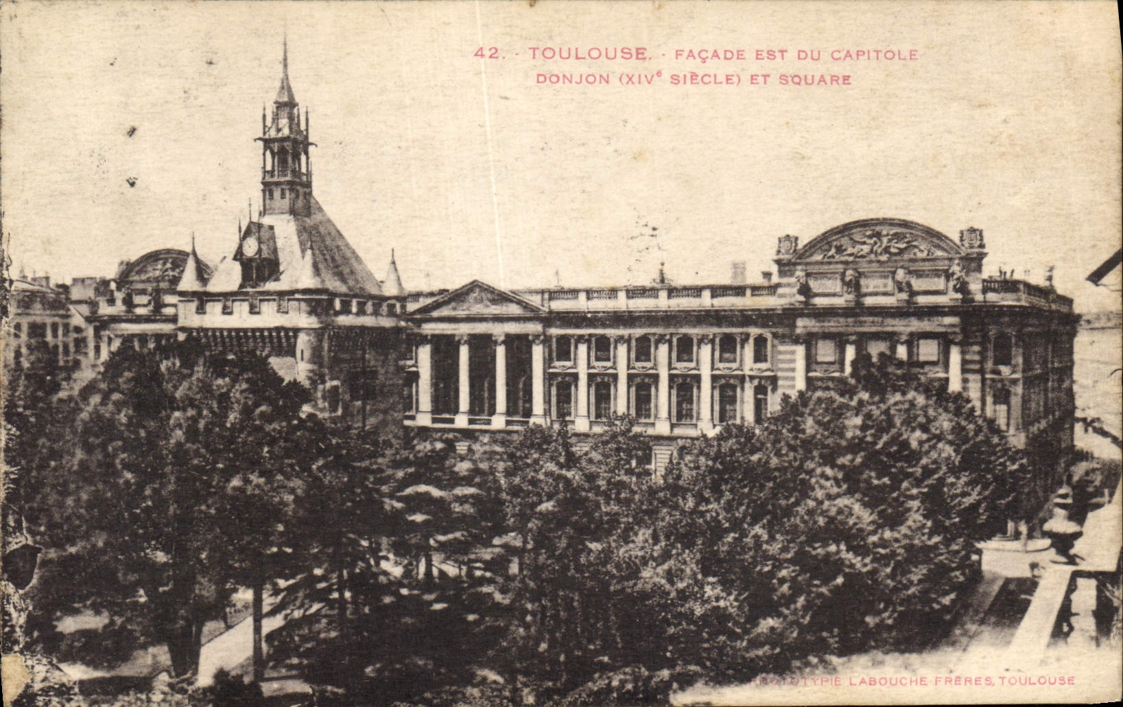 CPA Toulouse Facade Est du Capitole Donjon 