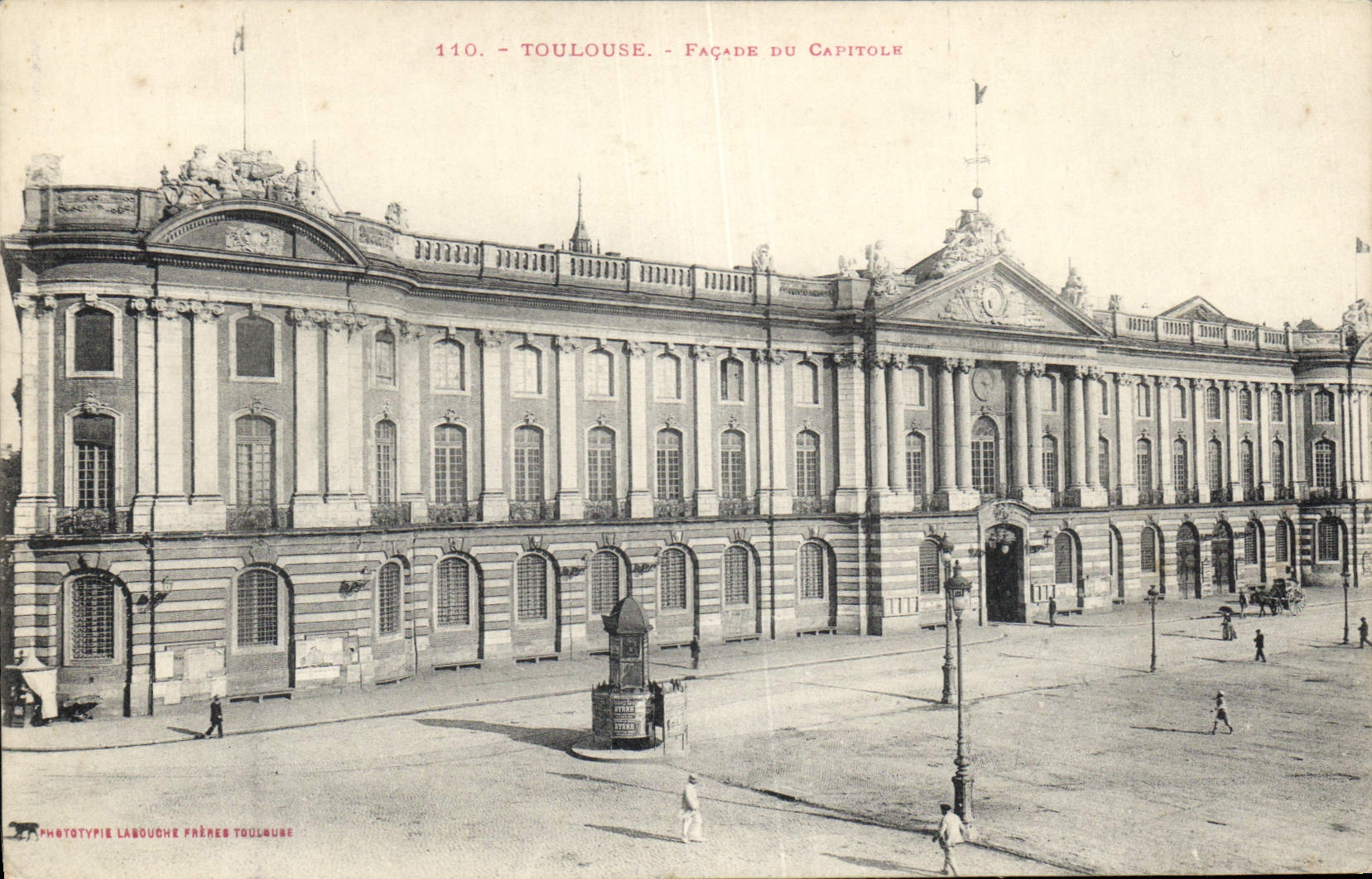 CPA Toulouse Facade du Capitole 