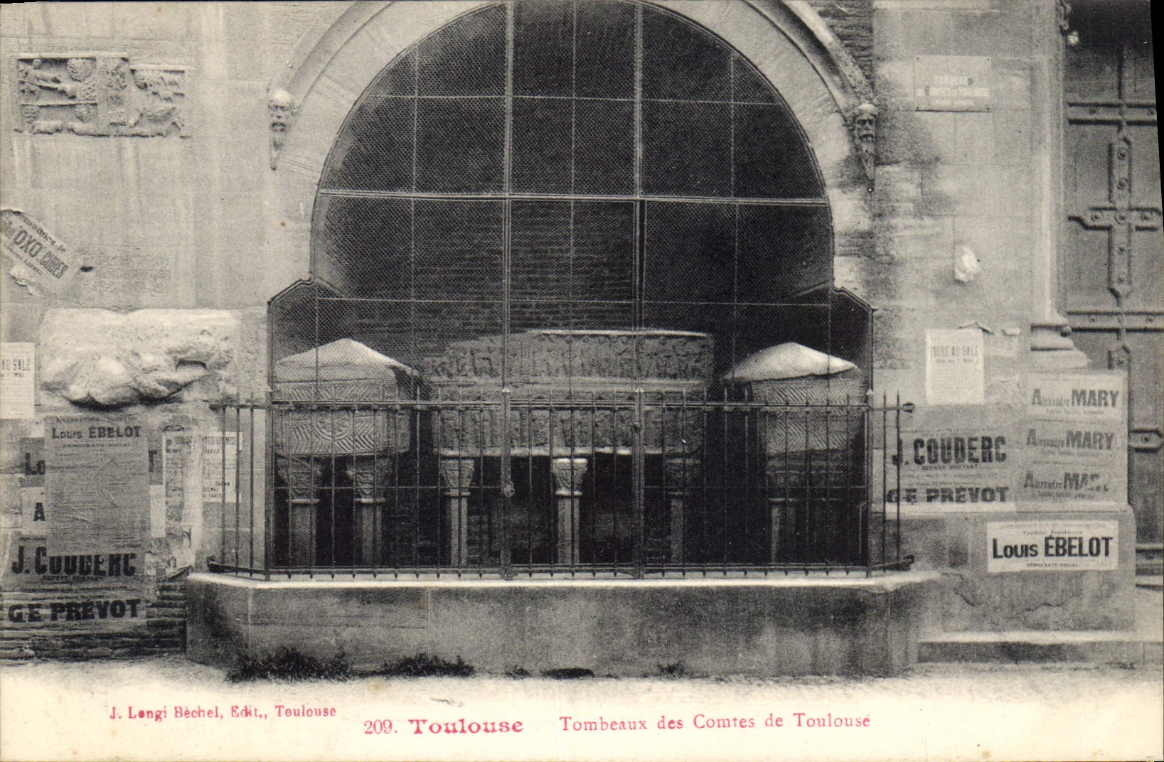 CPA Toulouse Tombeaux des Contes de Toulouse 