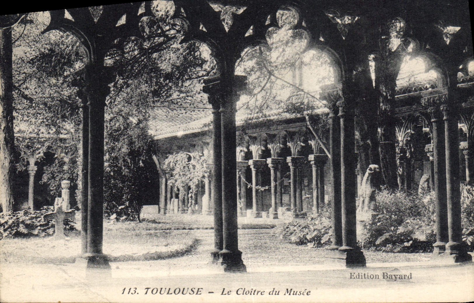 CPA Toulouse Le Cloitre du Musee 