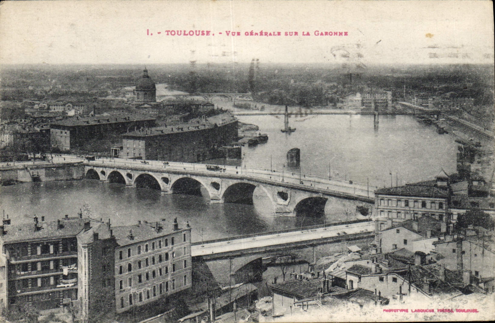 CPA Toulouse Vue Generale sur la Garonne 