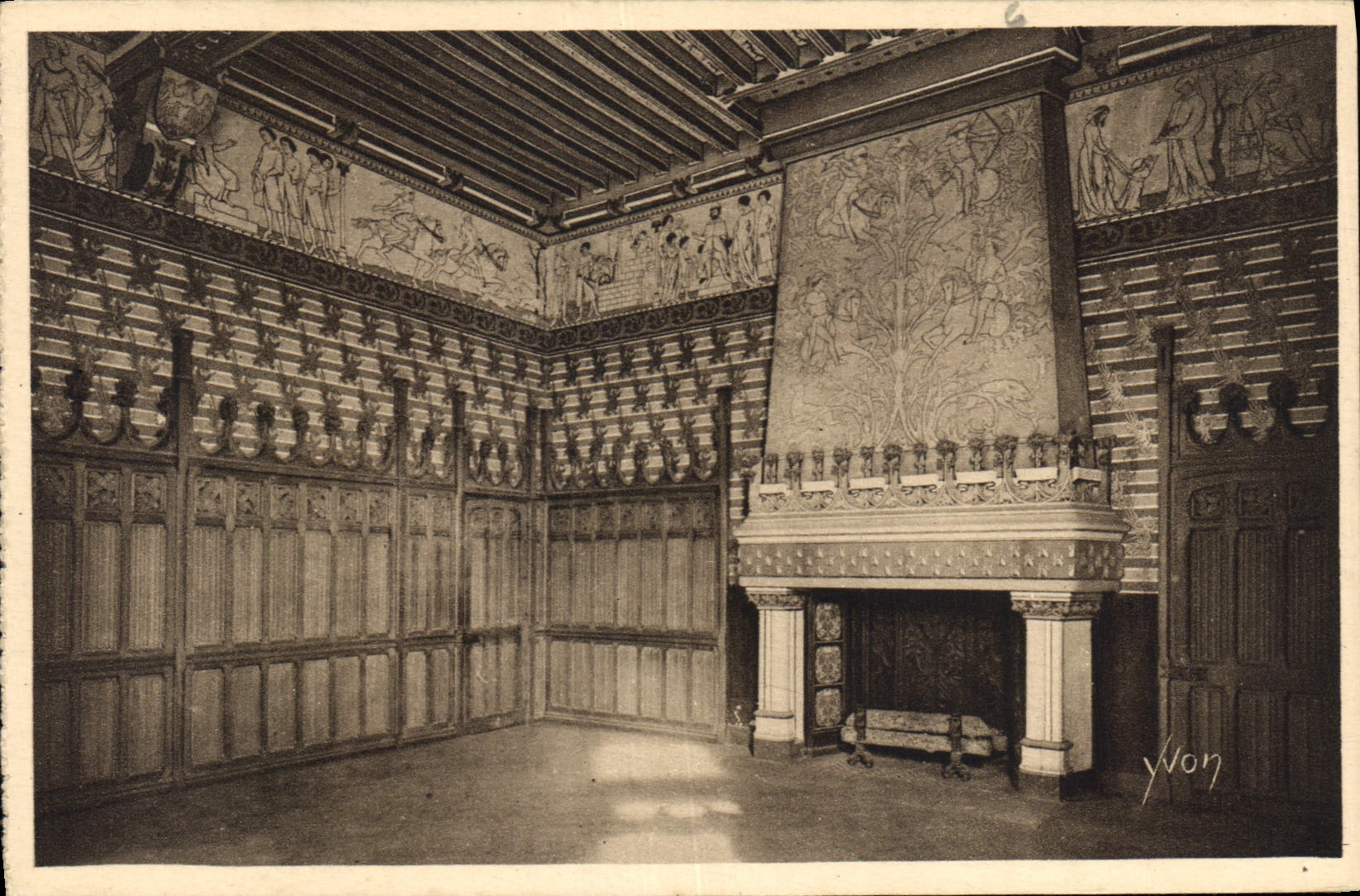 CPA Chateau de Pierrefonds La Chambre du Seigneur 