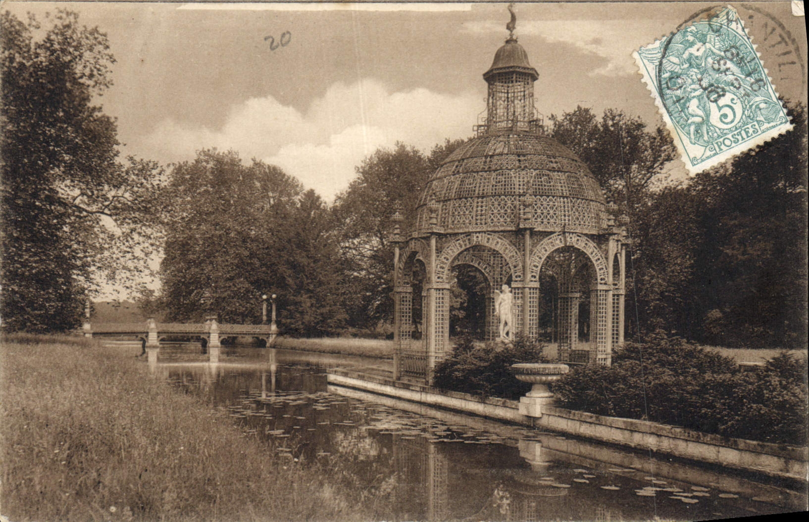 CPA Chantilly Le Chateau L'lle d'Amour 