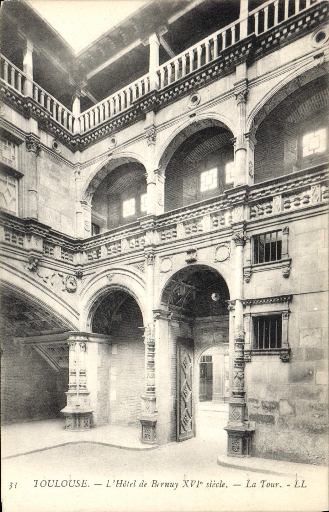 CPA Toulouse L'Hotel de Bernuy 