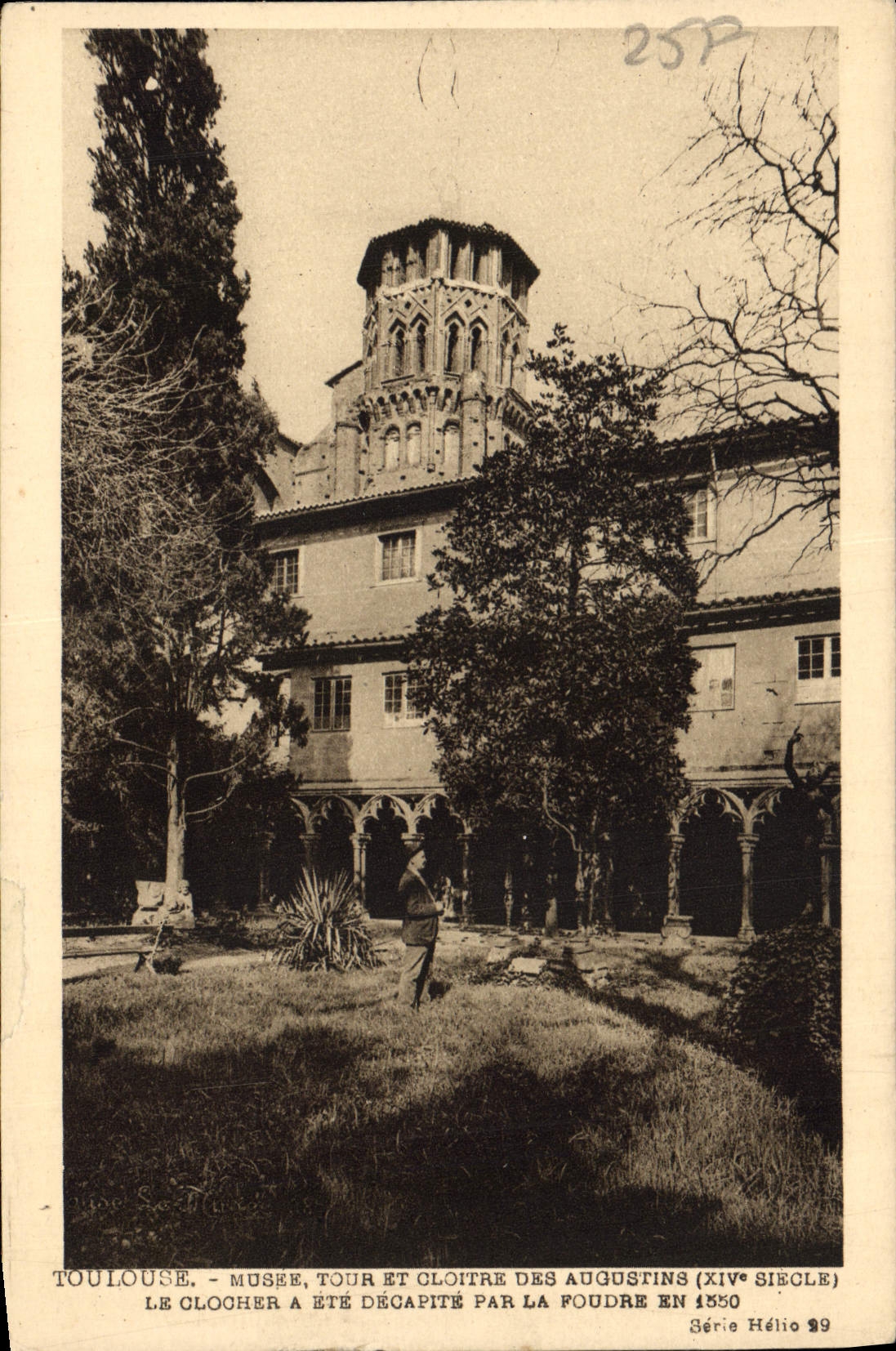 CPA Toulouse Musee Tour et Cloitre des Augustins 