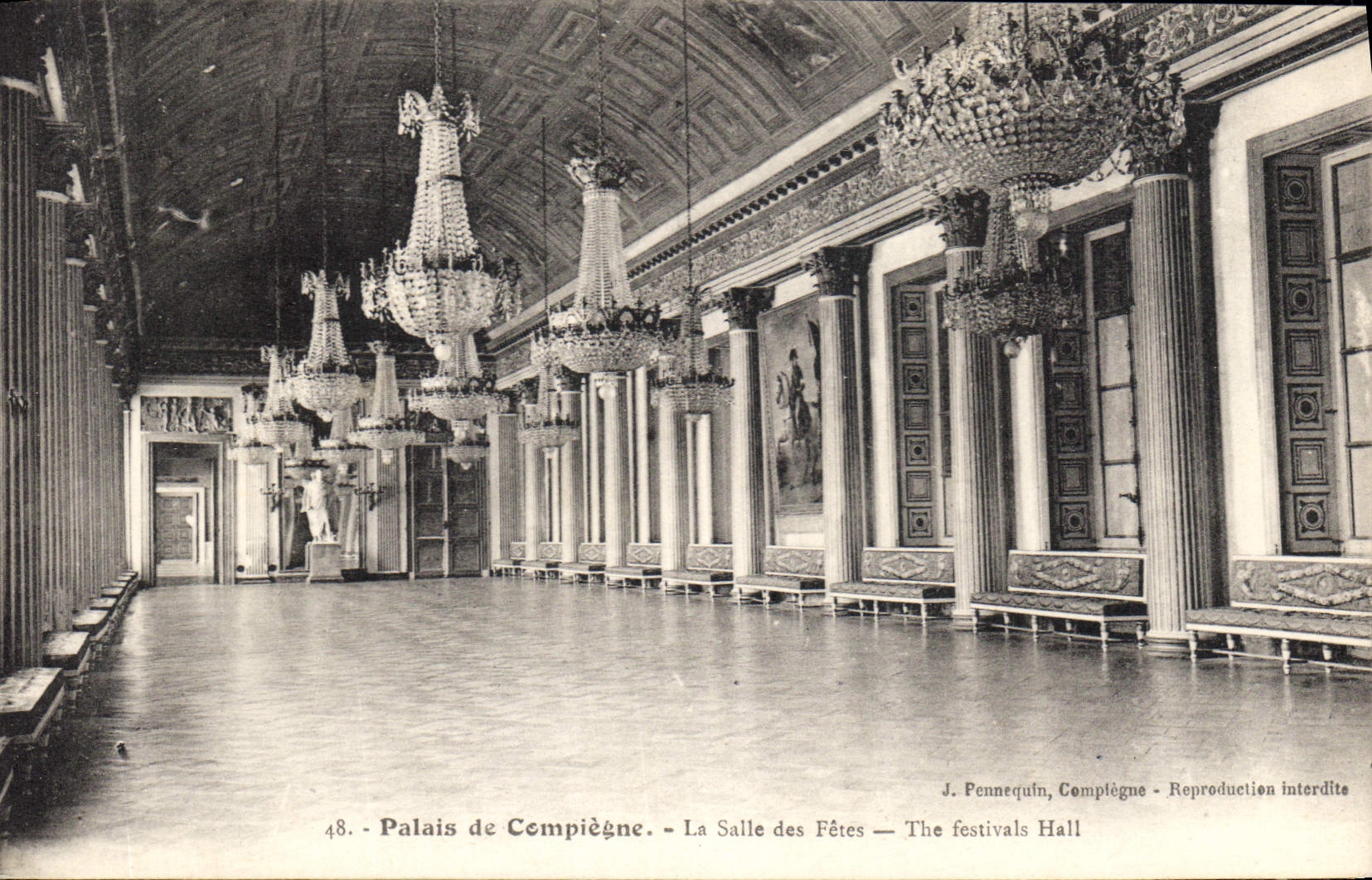 CPA Palais de Compiegne Le Salle des Fetes