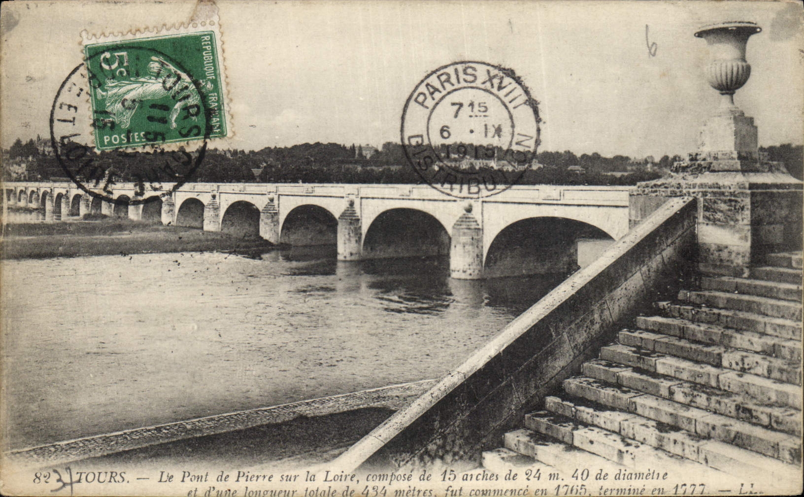 CPA Tours Le Pont Pierre sur la Loire 