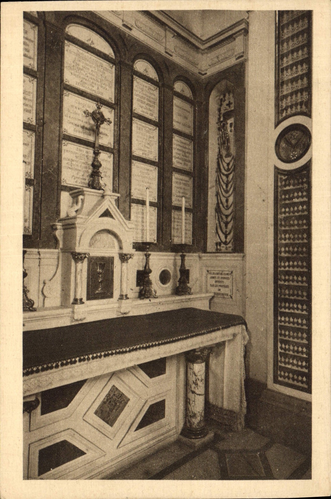 CPA La Chapelle des Carmelites de Liseux 