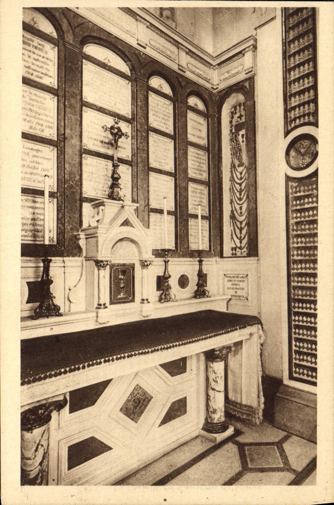 CPA La Chapelle des Carmelites de Lisieux 