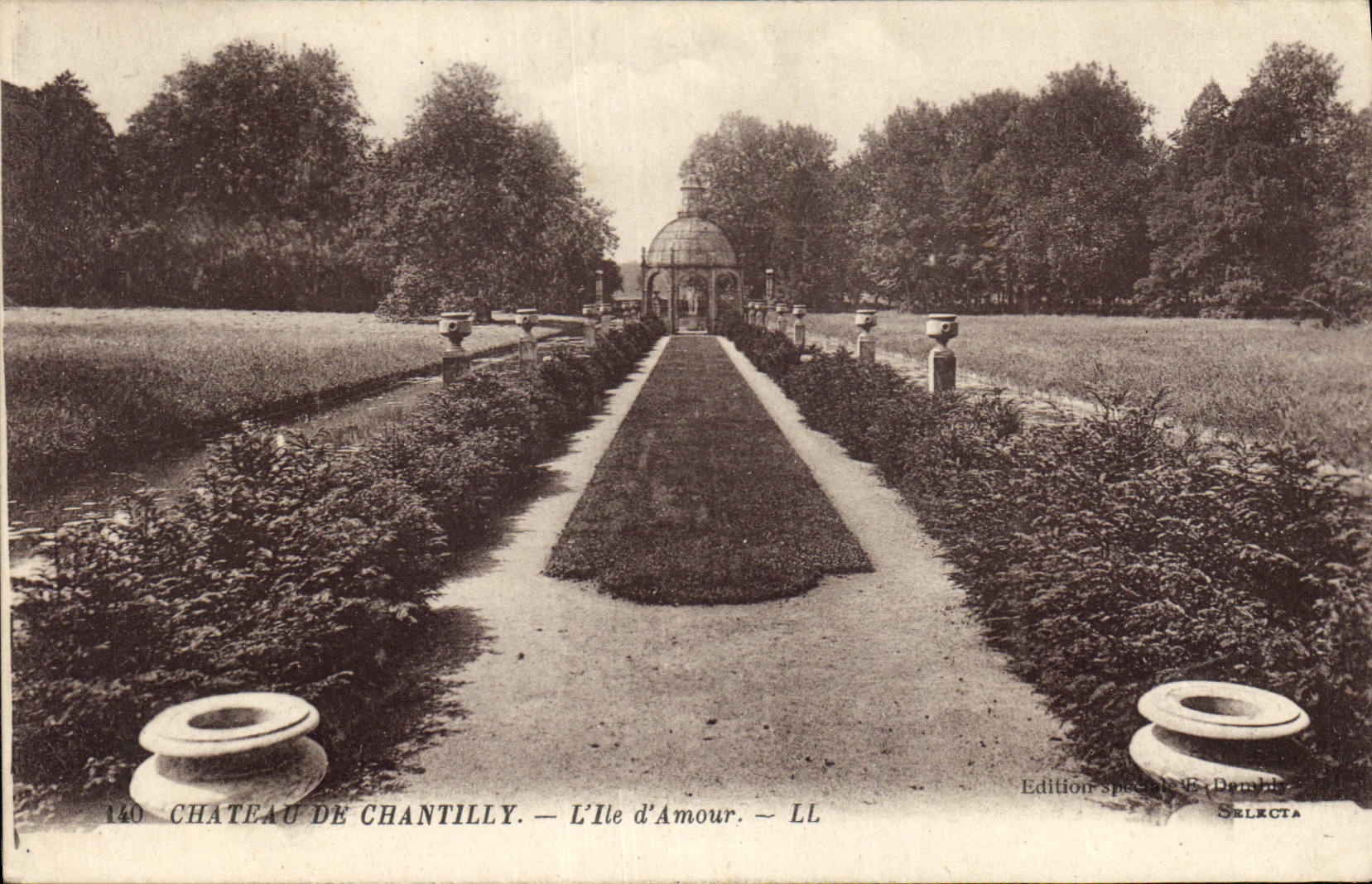 CPA Chateau de Chantilly L'lle d'Amour