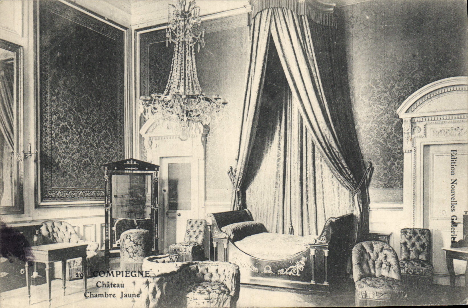 CPA Compiegne Chateau Chambre Jeane 