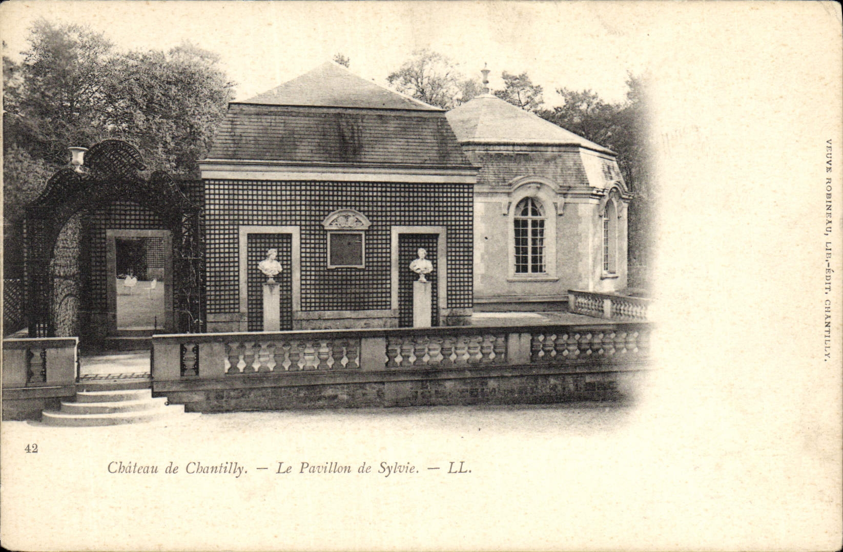 CPA Chateau de Chantilly Le Pavillon de Sylvie