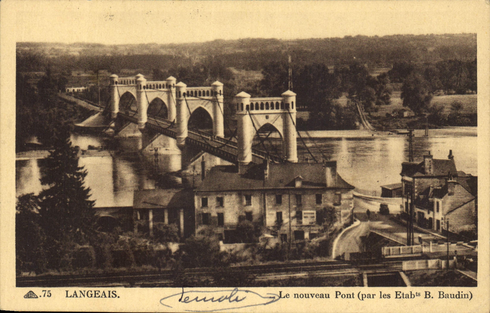 CPA Langeais Le nouveau Pont par les Etab B Baudin 