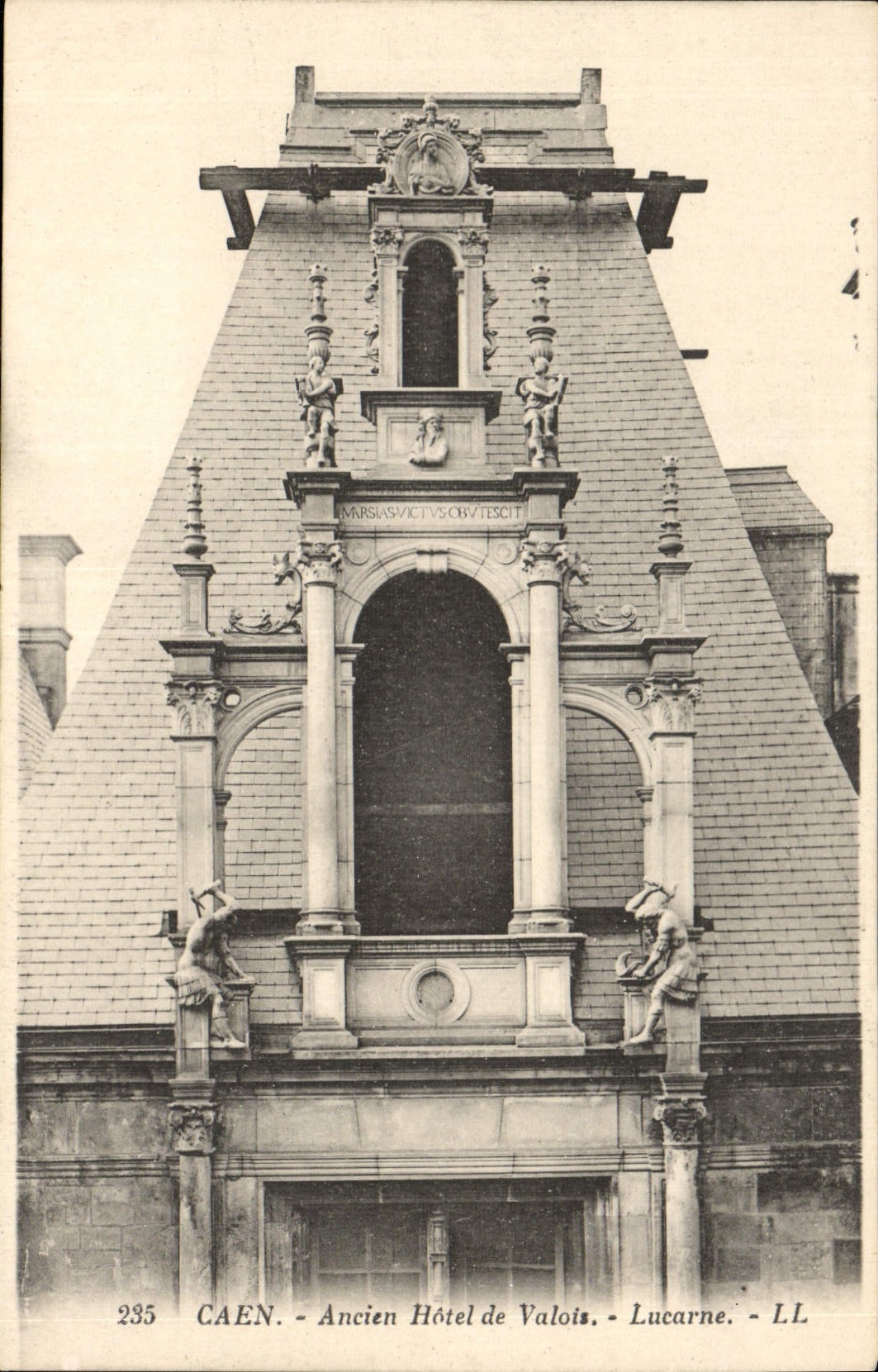 CPA Caen Ancien de Valois Lucarne 