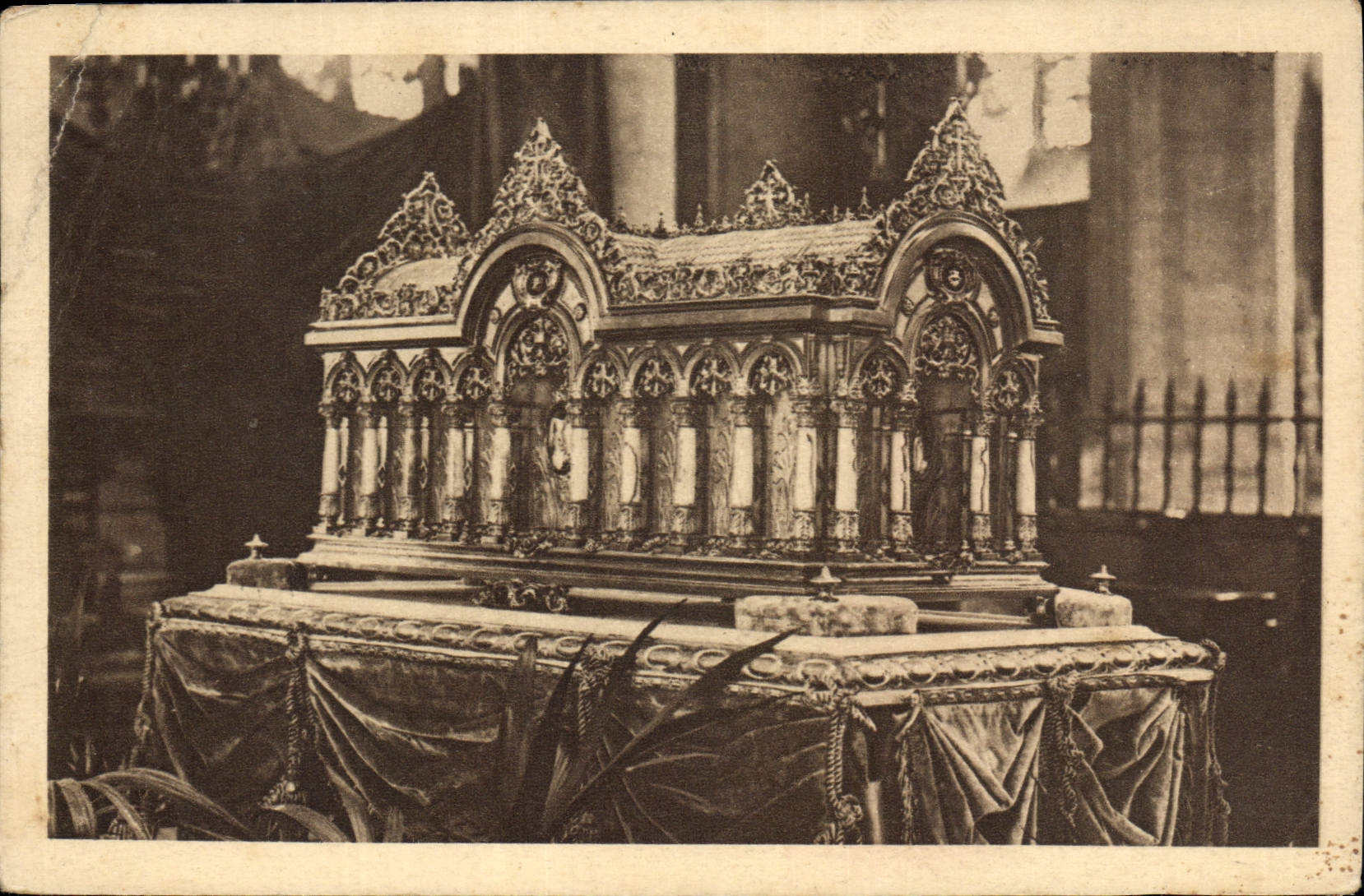 CPA Petite chasse Lisieux