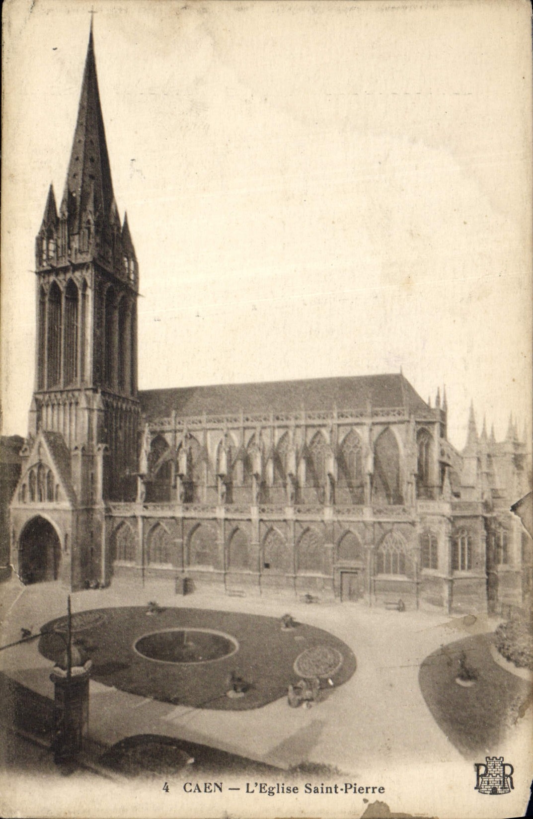 CPA Caen L'Eglise Saint Pierre 