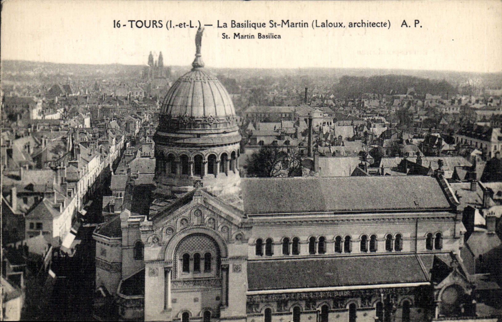 CPA Tours La Basilique St Martin Laloux architecte 