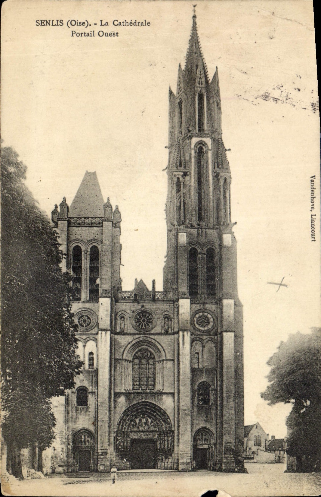 CPA Senlis Oise la Ctahedrale Portail Ouest 