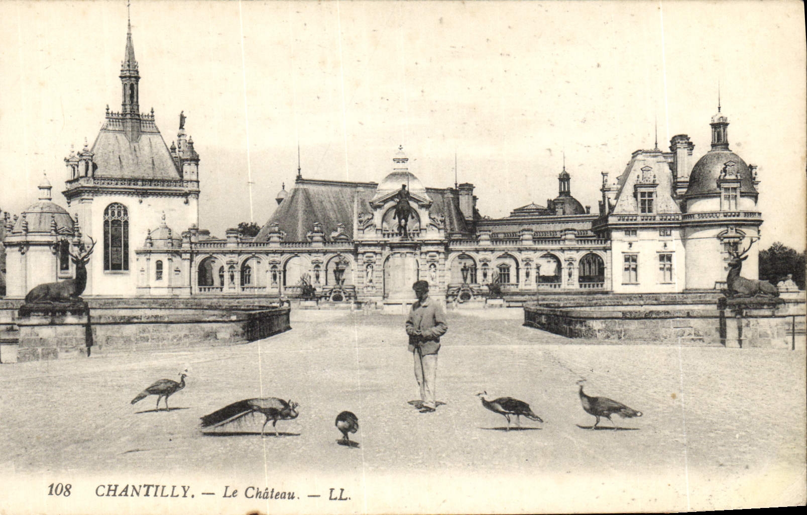 CPA Chantilly le Chateau 