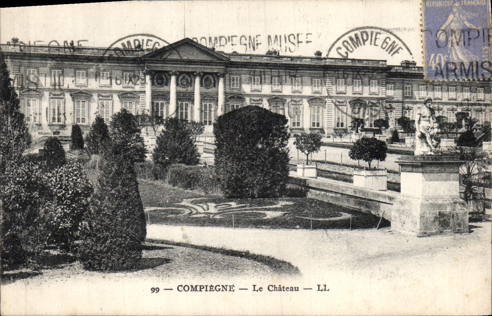CPA Compiegne le Chateau 