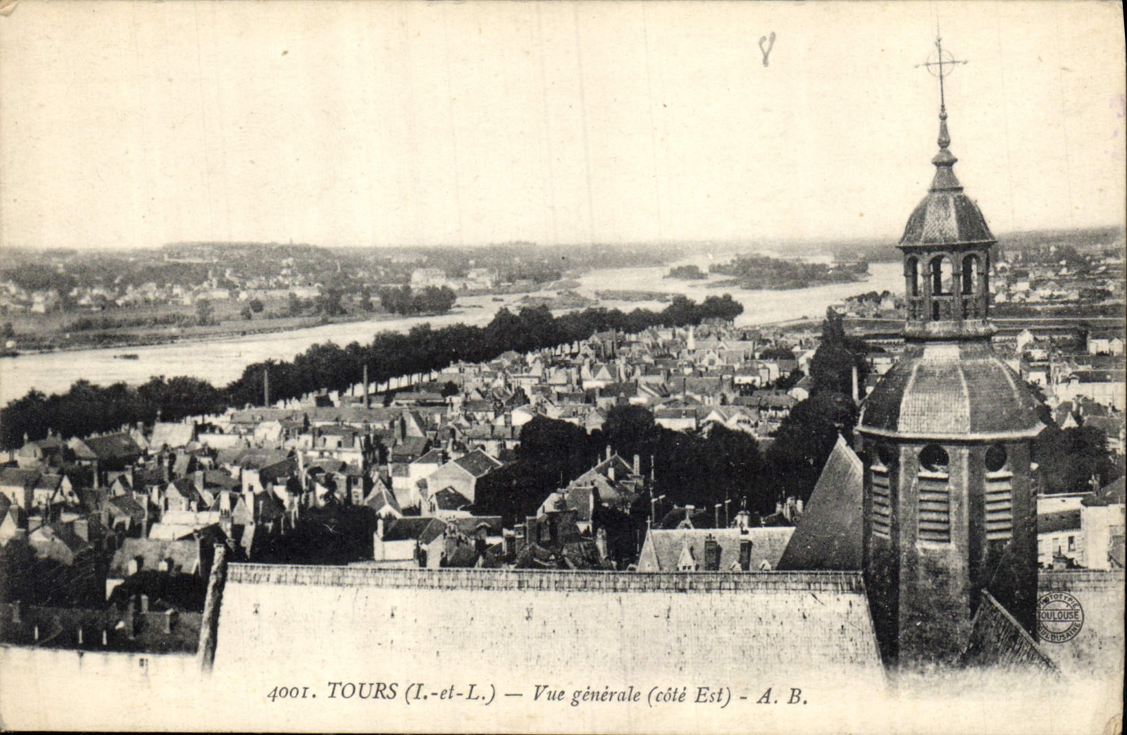 CPA Tours I et L vue generale cote est 